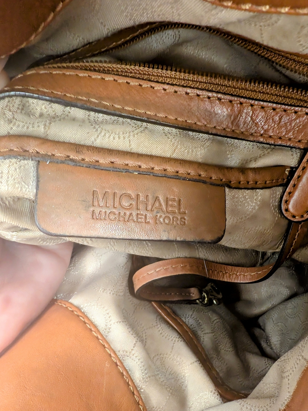 Michael Kors Beige and Brown Large Signature Tote with Matching Wristlet - Picture 9 of 9